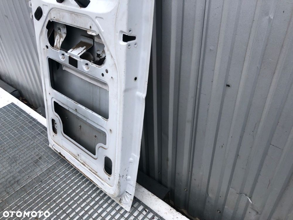 DRZWI PRAWY TYŁ  OPEL MOVANO B Platforma / podwozie (X62) 2010 - 2022 2.3 CDTI FWD (EV, HV, UV) 96 - 9