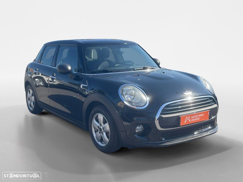 MINI 5 Portas One D - 7