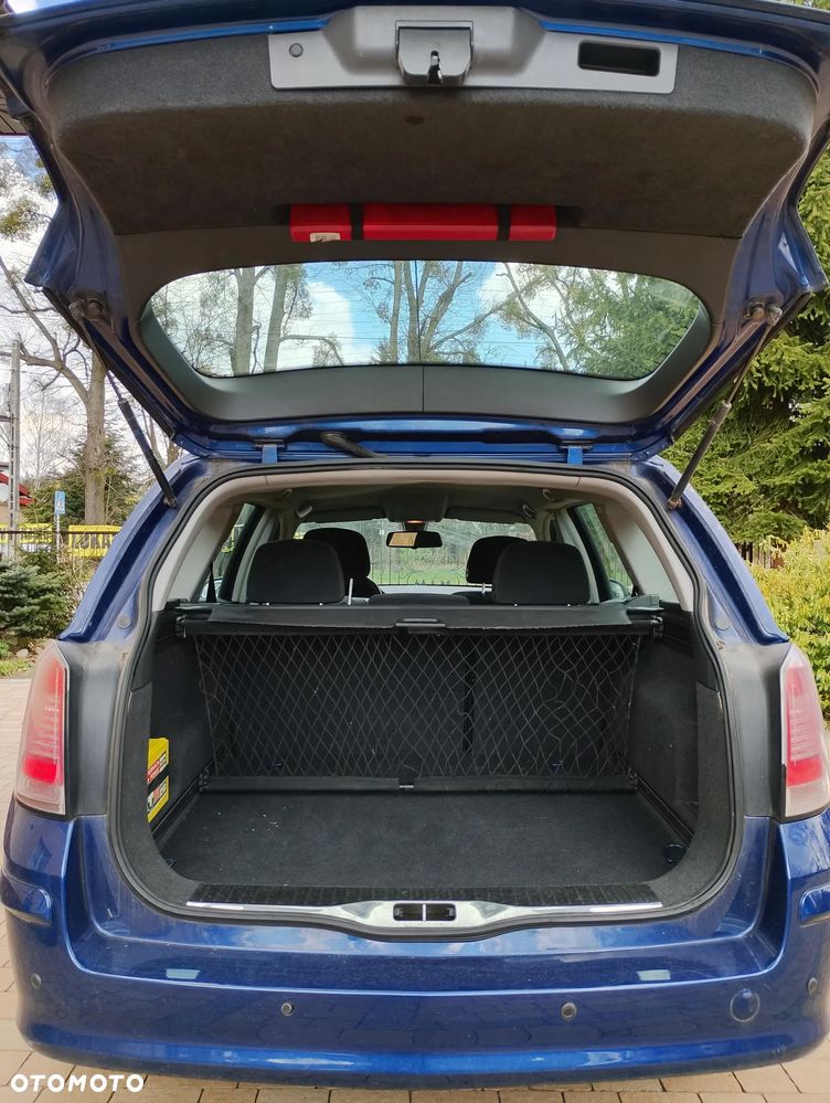 Opel Astra 1.9 CDTI Caravan Enjoy - 9