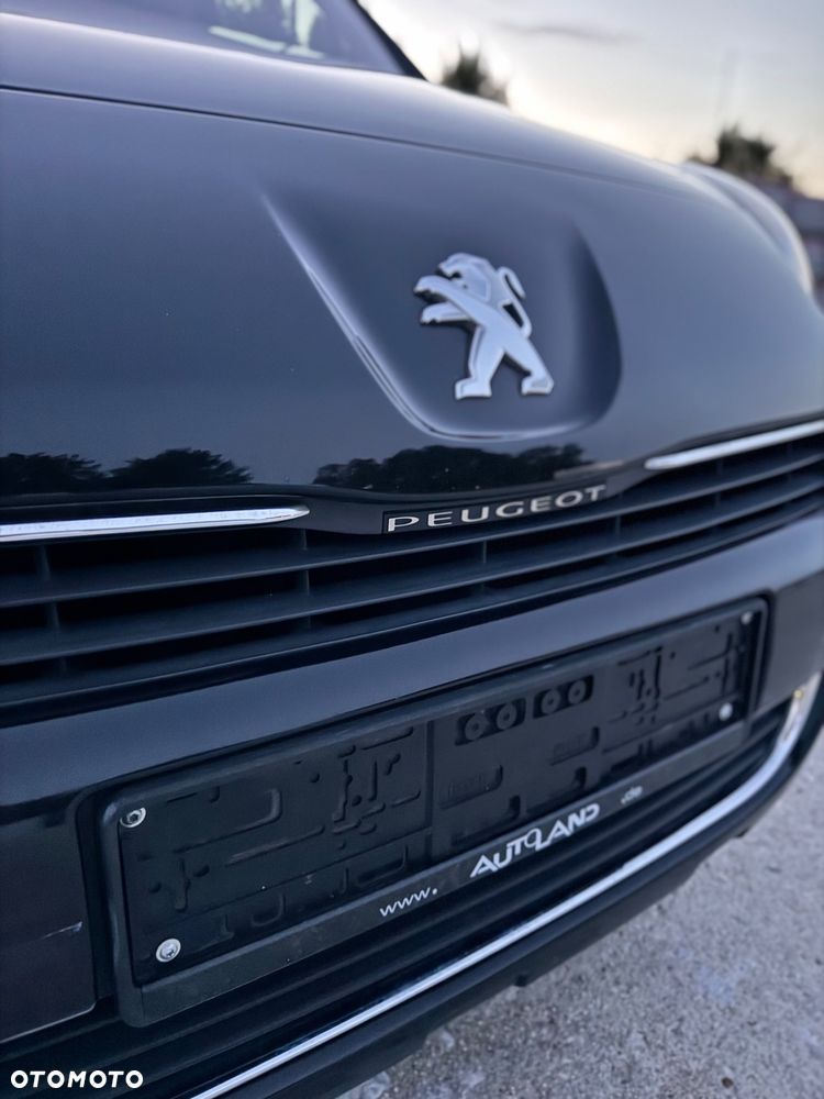 Peugeot Partner 120 VTi Premium - 9