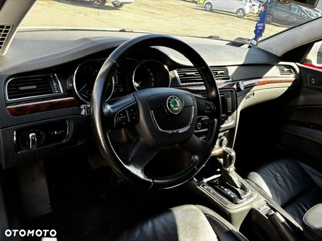 Skoda Superb 2.0 TDI DSG L&K - 7