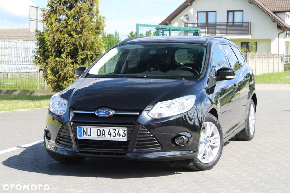 Ford Focus 1.0 EcoBoost STart-Stopp-System TITANIUM - 1