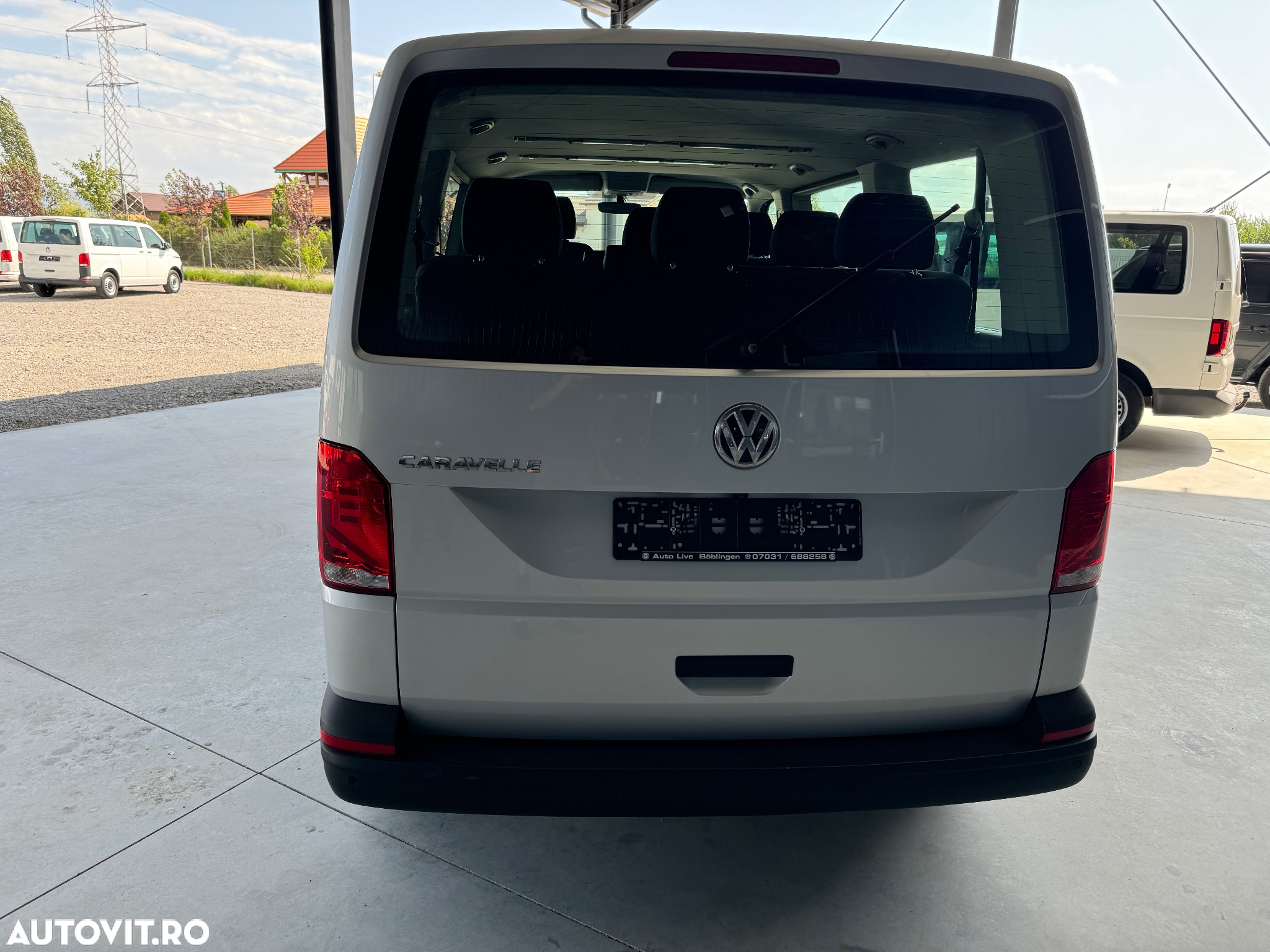 Volkswagen Caravelle T6.1 2.0 TDI 110 kW KR Highline - 9