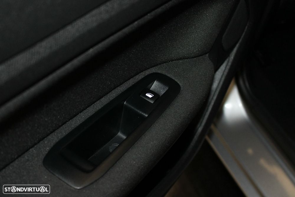 Peugeot 308 1.2 PureTech Style - 24