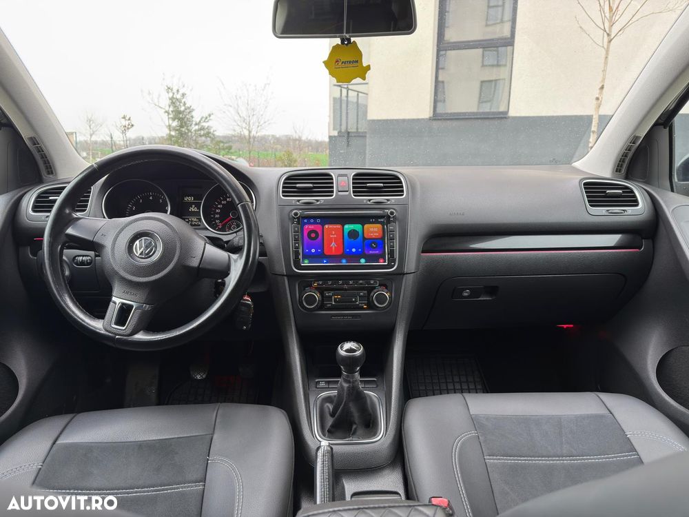 Volkswagen Golf - 13