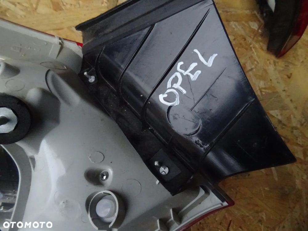 Lampa Opel Astra J Prawy Tył - 6