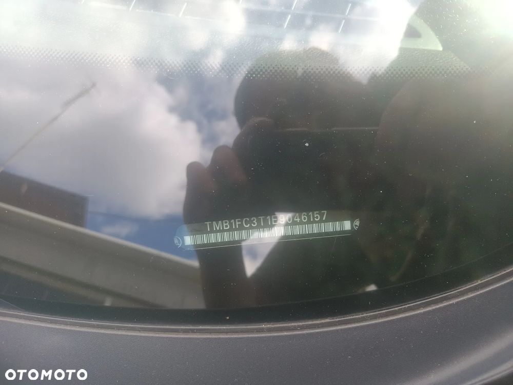 Skoda Superb 2.0 TDI Elegance - 17