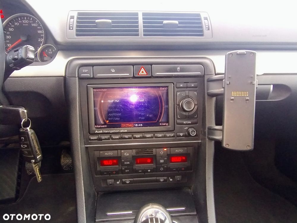 Audi A4 Avant 1.6 - 18
