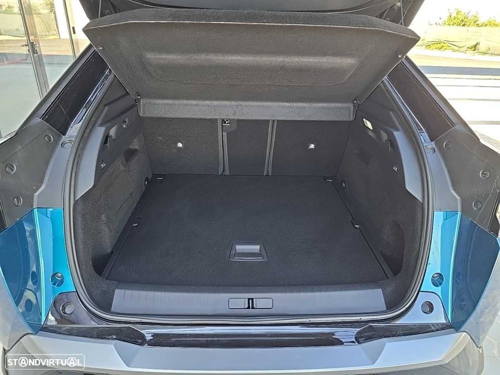 Peugeot E-3008 73 kWh GT - 16