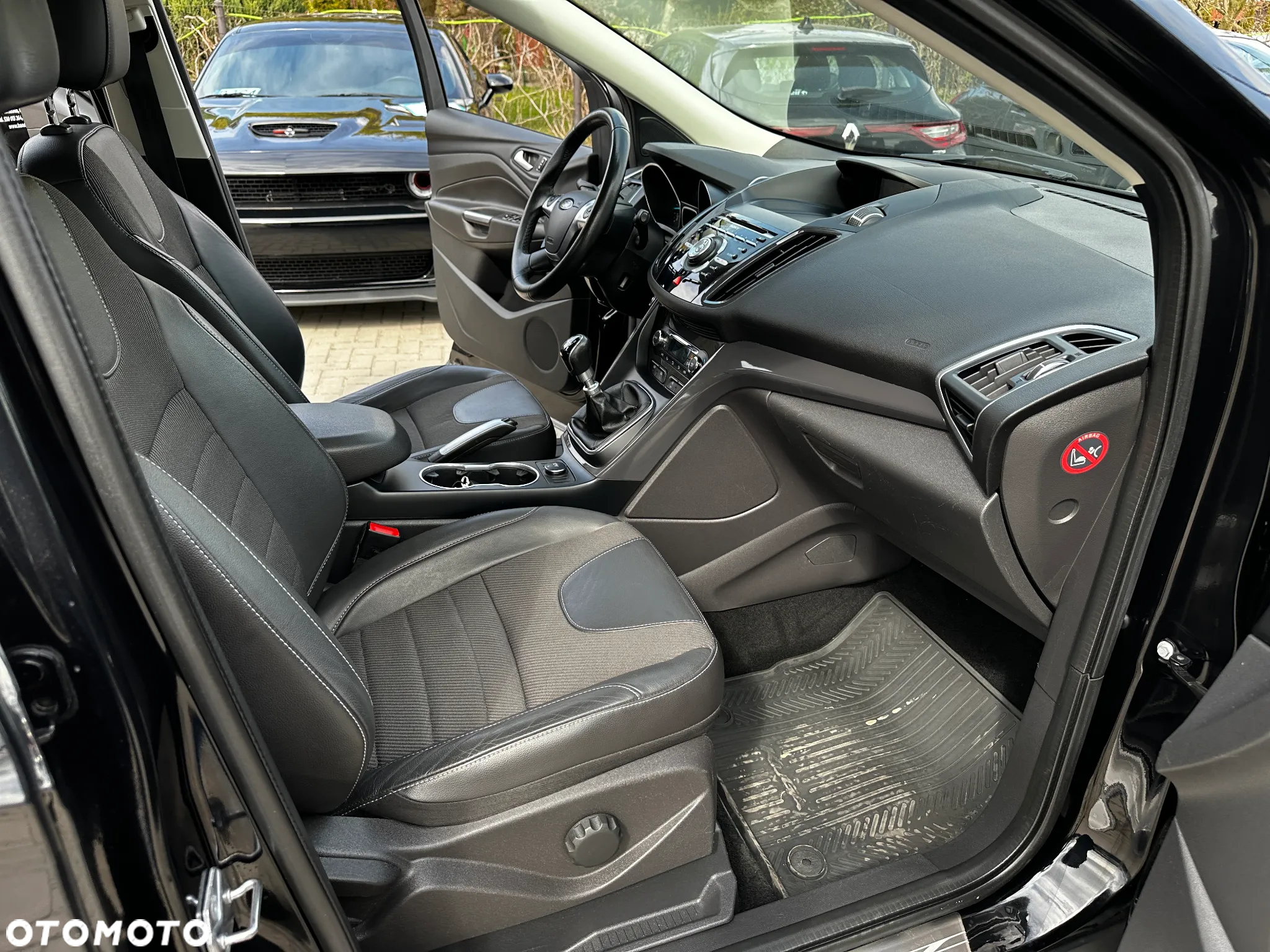 Ford Kuga - 22