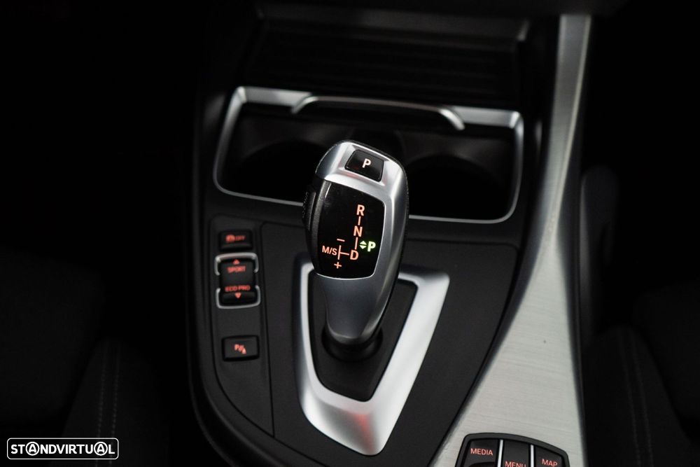 BMW 116 d Line Sport Auto - 23