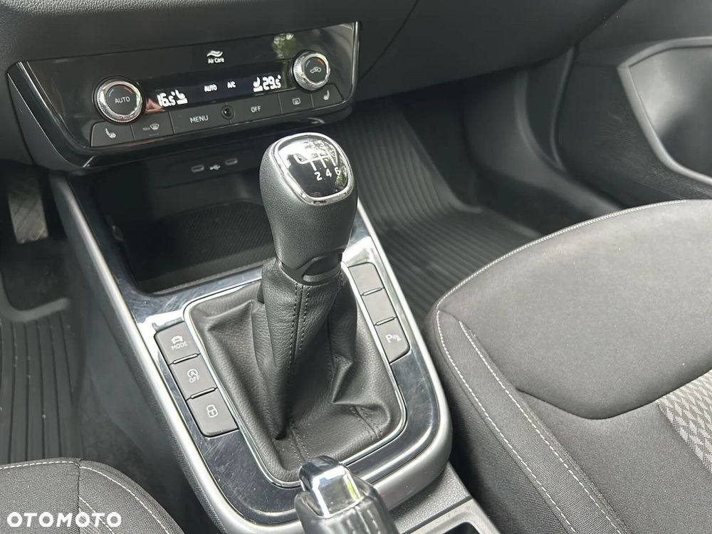 Skoda Fabia 1.0 TSI Style - 27