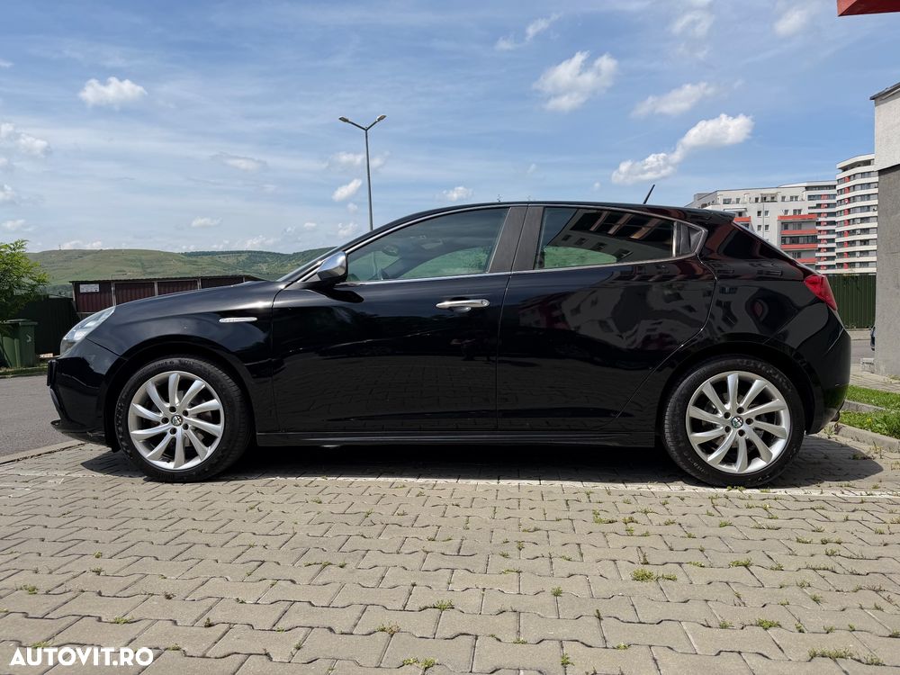 Alfa Romeo Giulietta 1.4 T-Jet Distinctive - 11