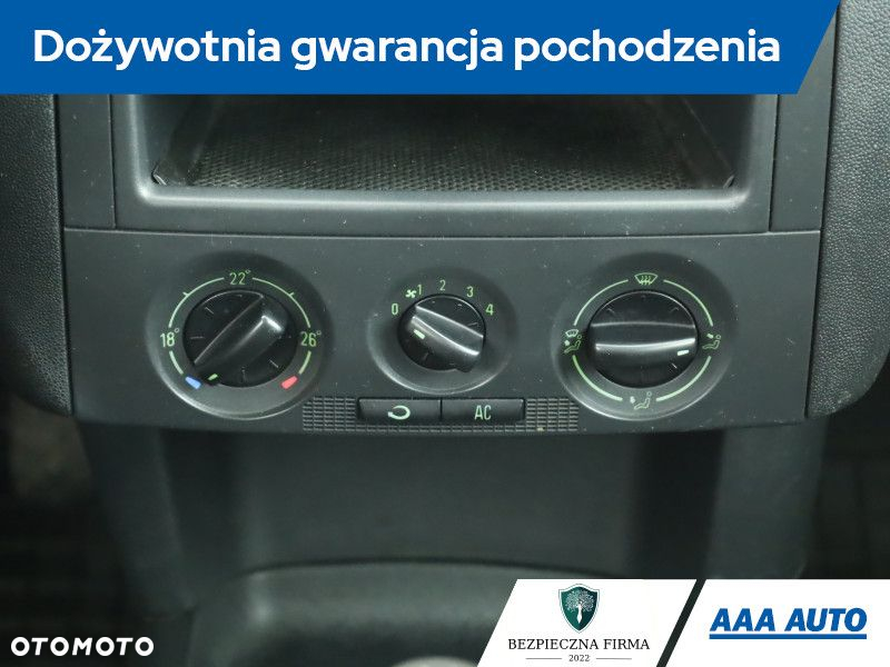 Skoda Fabia - 11