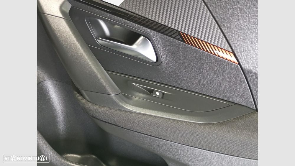 Peugeot 2008 1.2 PureTech Active - 24