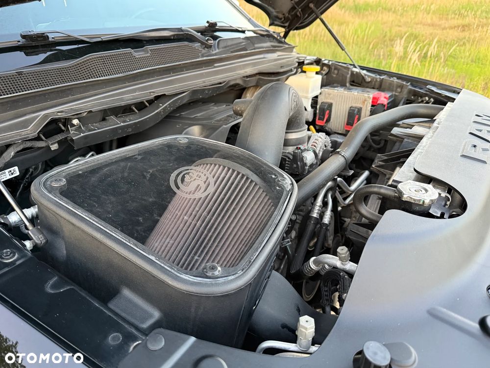 RAM 1500 5.7 Crew Cab Shortbed Bighorn Sport - 29