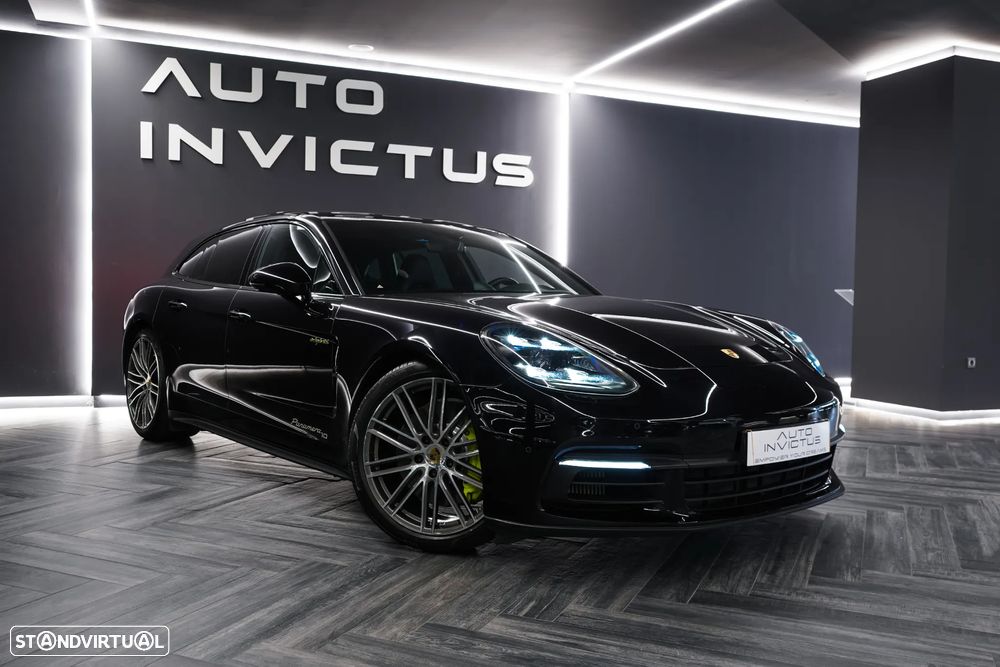 Porsche Panamera Sport Turismo 4 E-Hybrid 10 Years Edition - 4