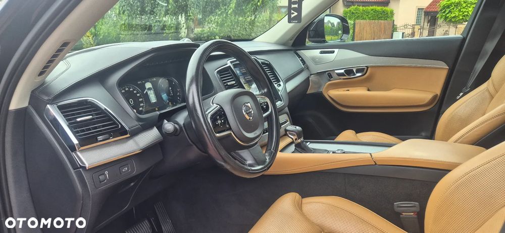 Volvo XC 90 D5 AWD Inscription 7os - 20
