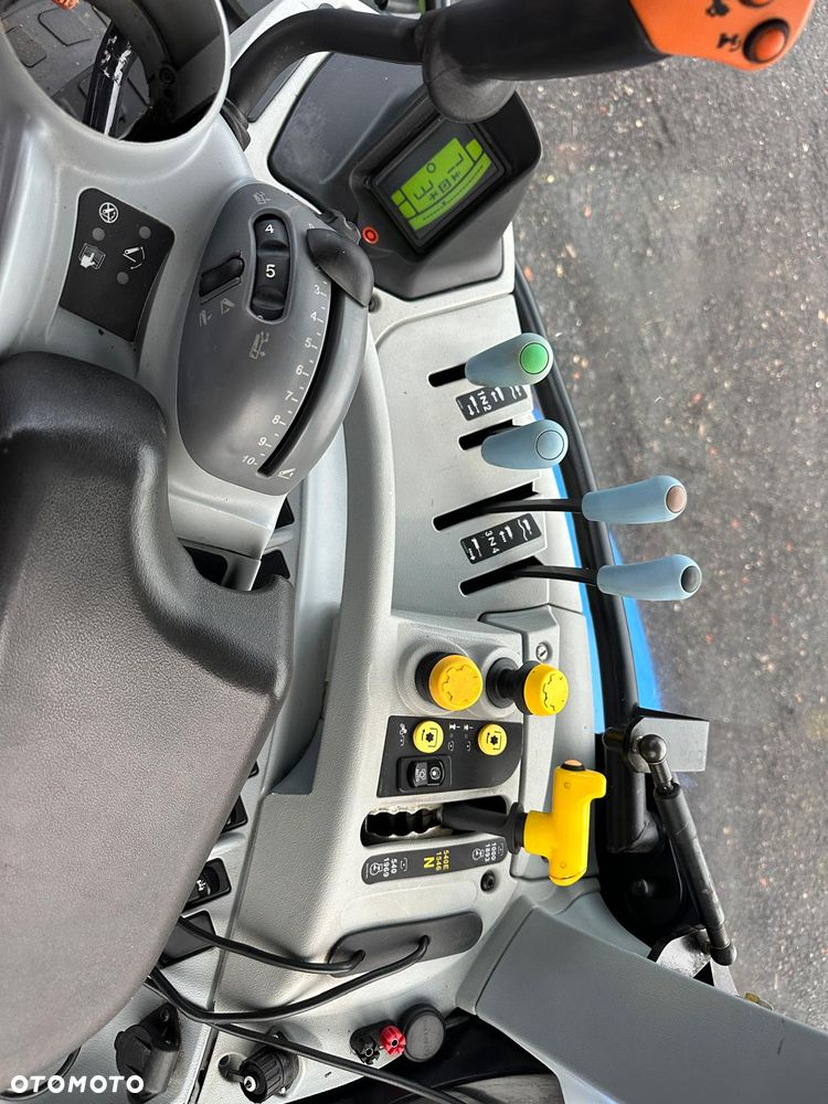 New Holland T185 - 11