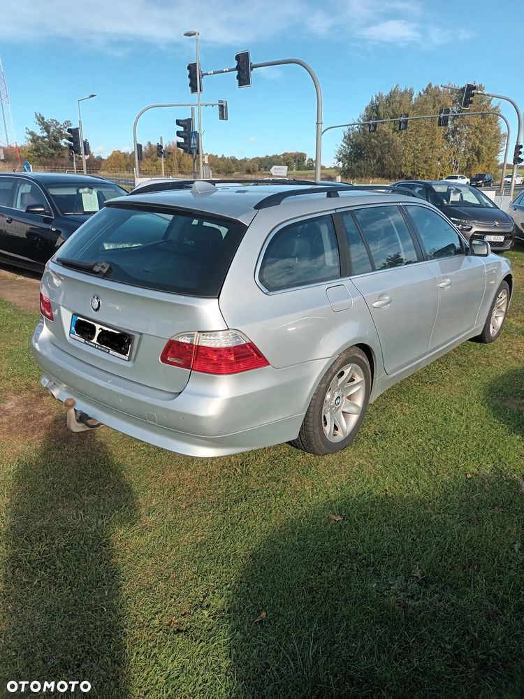 BMW Seria 5 520d - 3