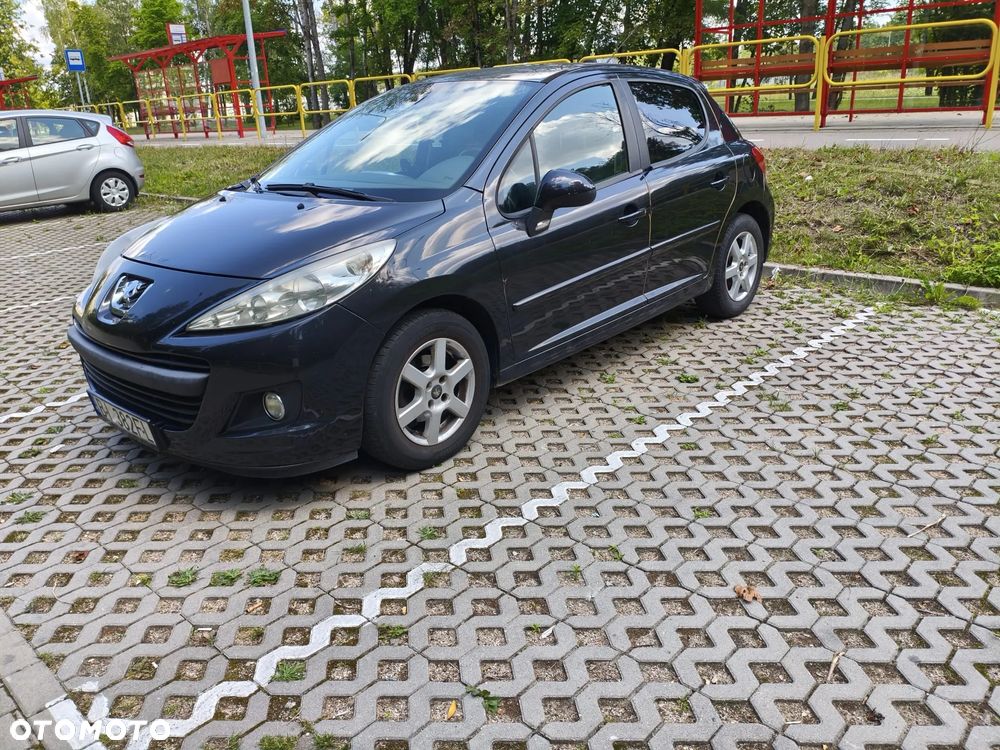 Peugeot 207 - 7
