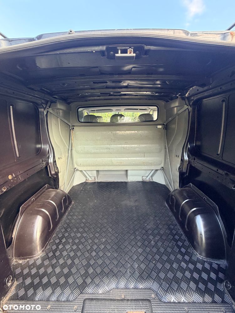 Opel Vivaro - 7