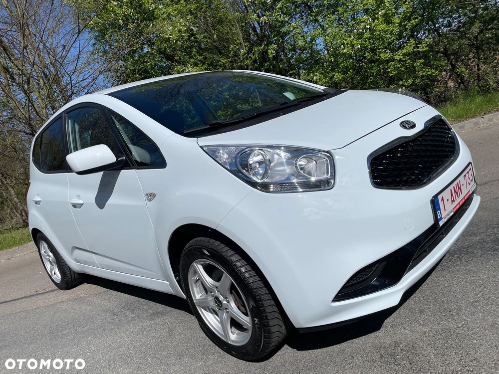 Kia Venga 1.4 CVVT Business Line - 16