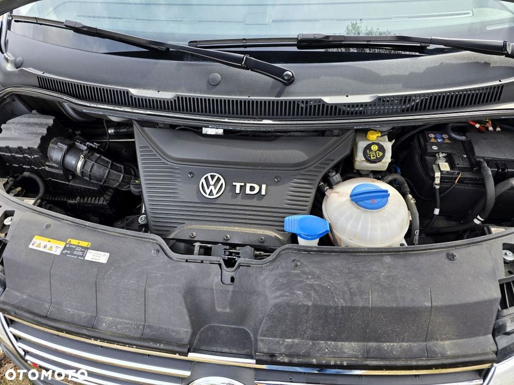 Volkswagen California - 36