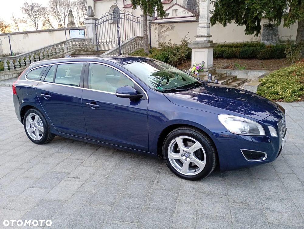 Volvo V60 T4 Edition - 19