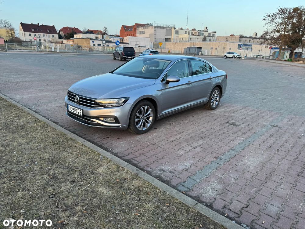 Volkswagen Passat 2.0 TSI Business DSG - 1