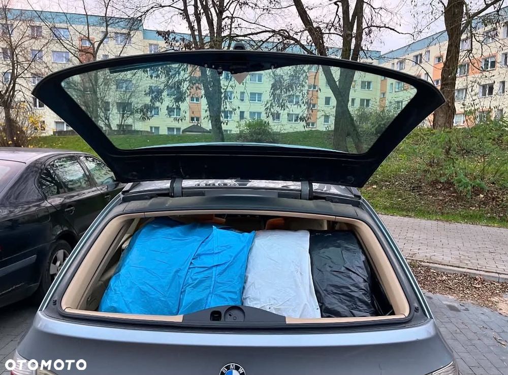 BMW Seria 5 525d - 7