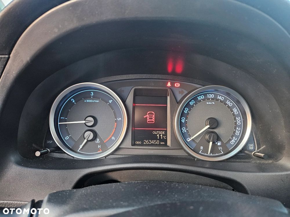 Toyota Auris 1.4 D-4D Comfort - 10