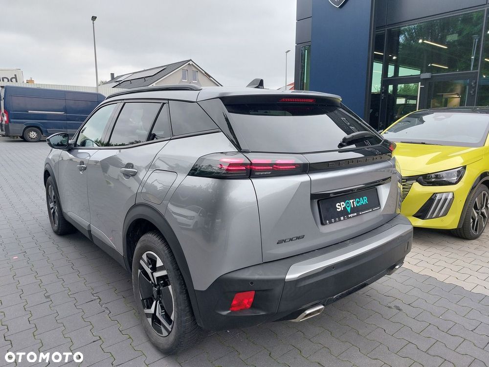 Peugeot 2008 1.2 PureTech Allure S&S EAT8 - 3