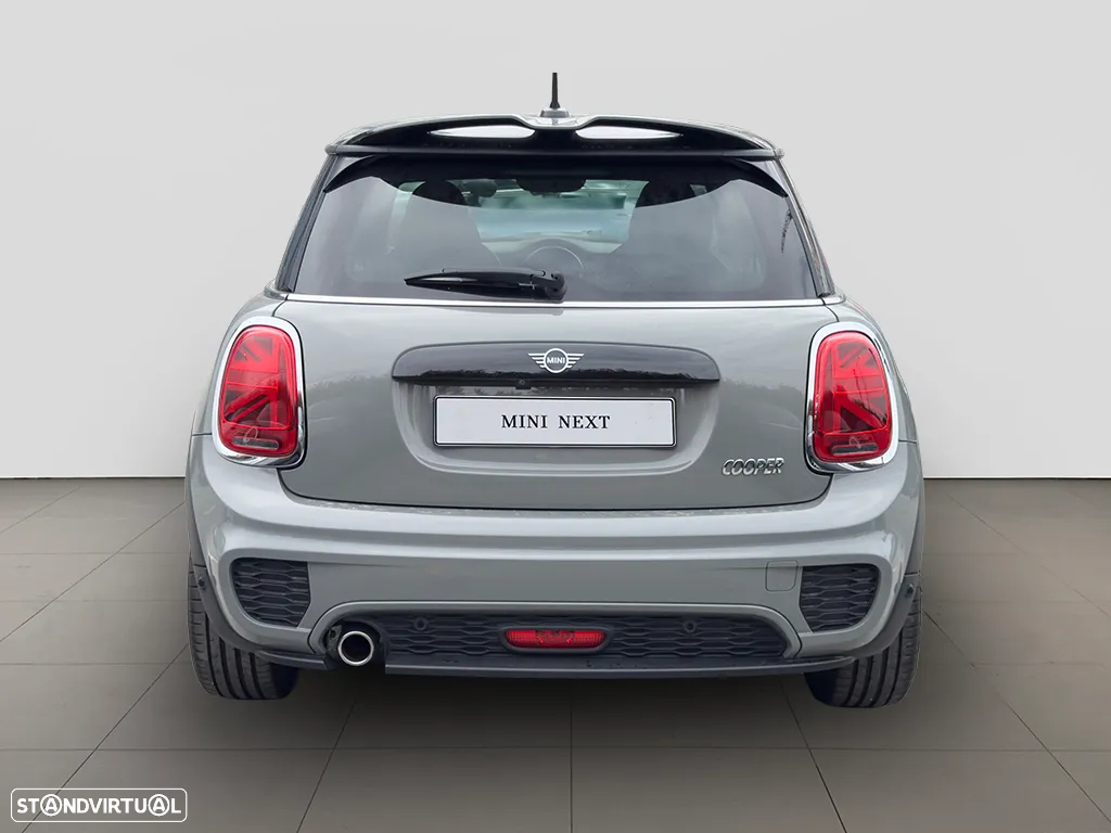 MINI 3 Portas Cooper Auto - 4