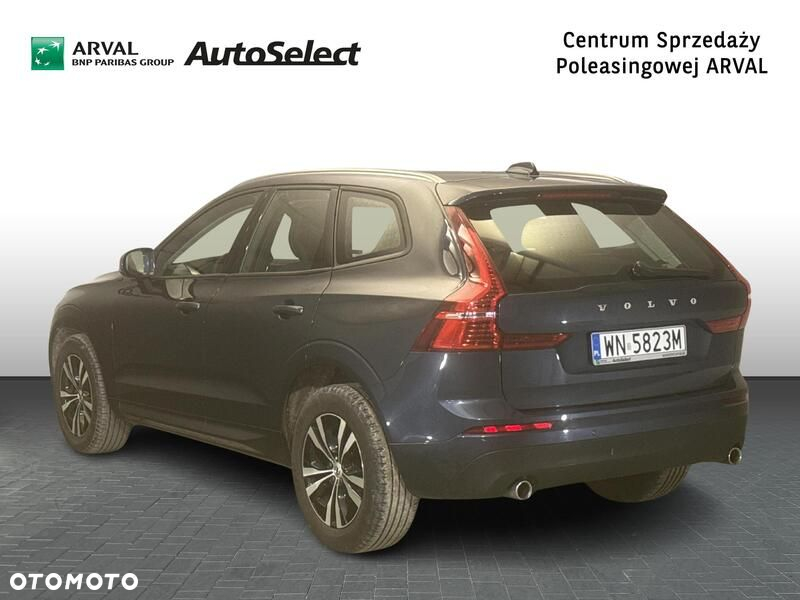 Volvo XC 60 D4 Momentum - 3