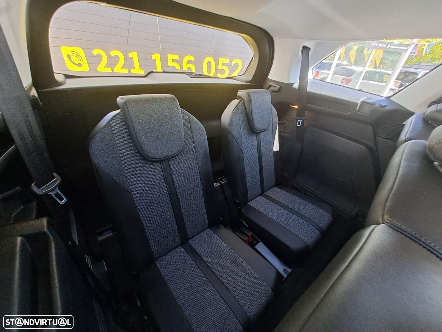 Peugeot 5008 1.5 BlueHDi Allure EAT8 - 14