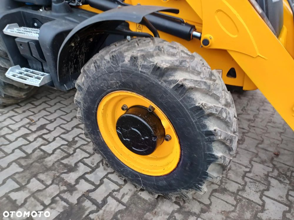 JCB 3CX Plus AEC - 10