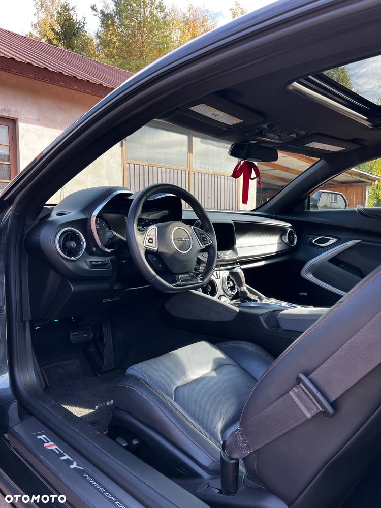 Chevrolet Camaro - 25