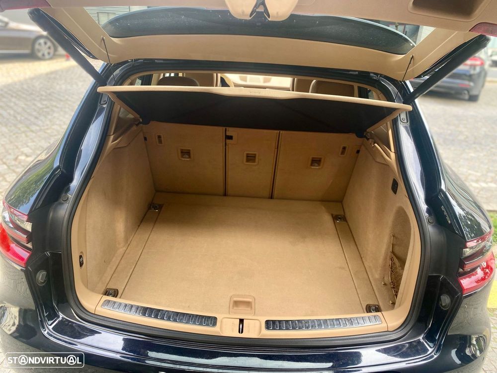 Porsche Macan S - 28