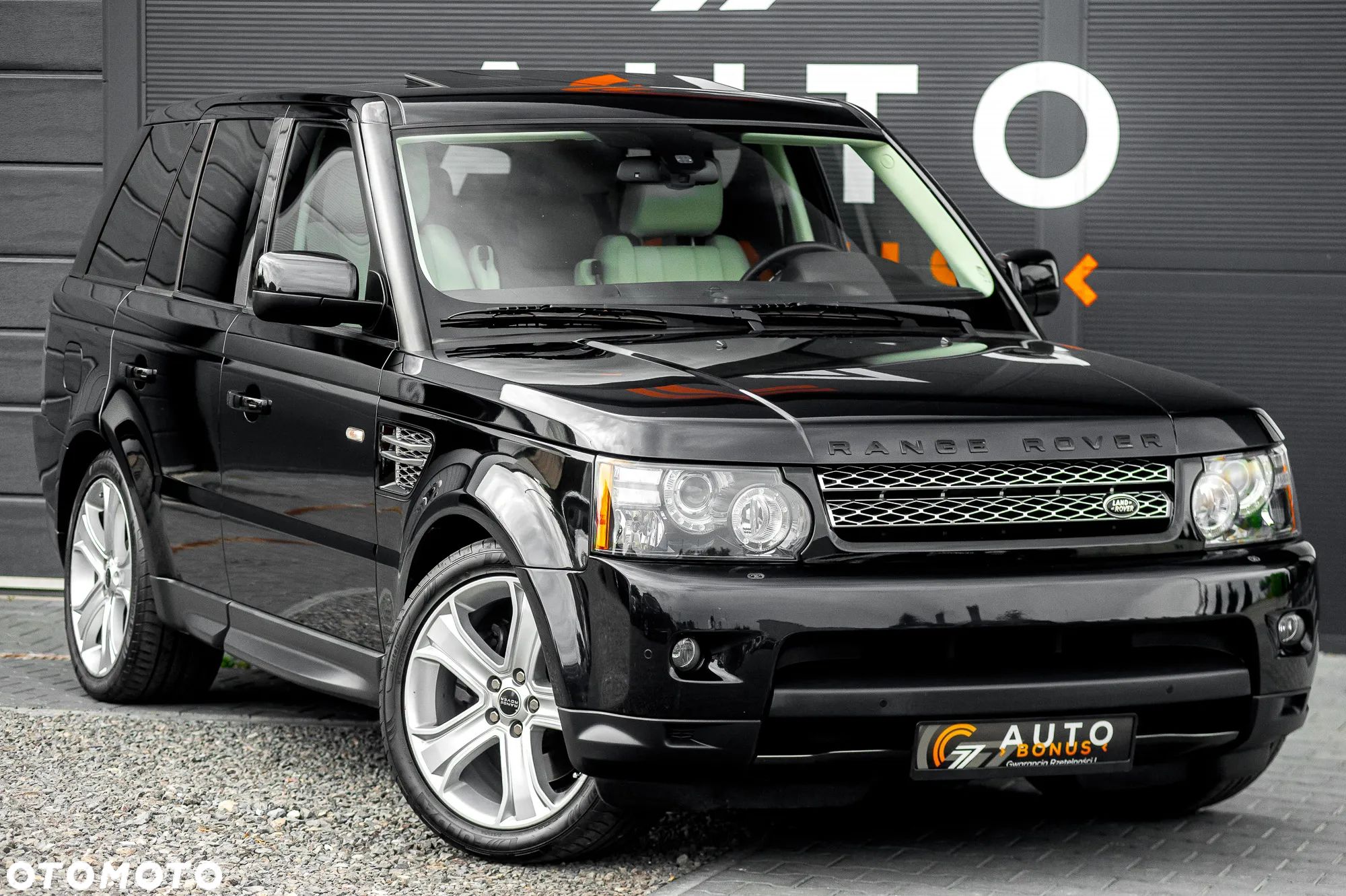 Land Rover Range Rover Sport - 1