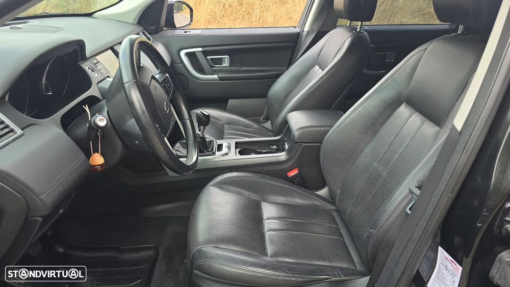 Land Rover Discovery Sport TD4 HSE - 40