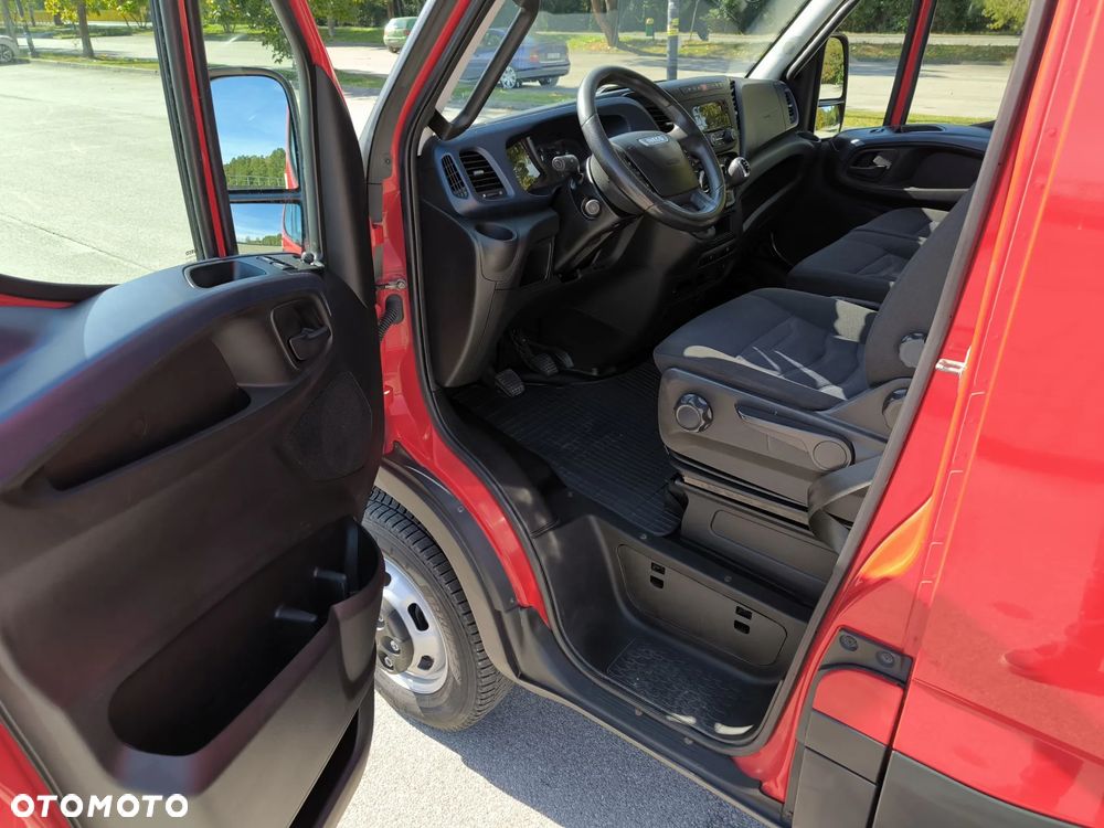 Iveco Daily - 24