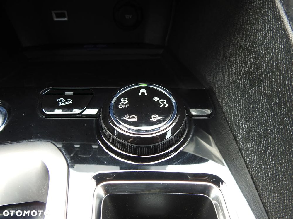 Peugeot 3008 BlueHDi 120 EAT6 Stop & Start Allure - 30