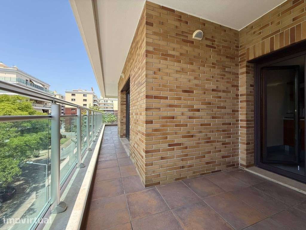 Apartamento, 3 quartos, Loures, Sacavém - Grande imagem: 3/27