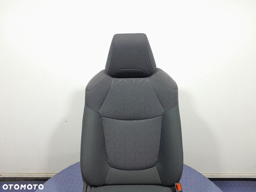 TOYOTA RAV4 V XA50 18- FOTEL PRAWY PRZEDNI PASAŻERA. - 3