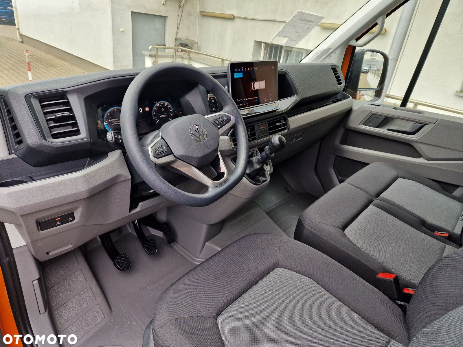 Volkswagen Crafter Skrzyniowy 2.0 TDI Manual - 8