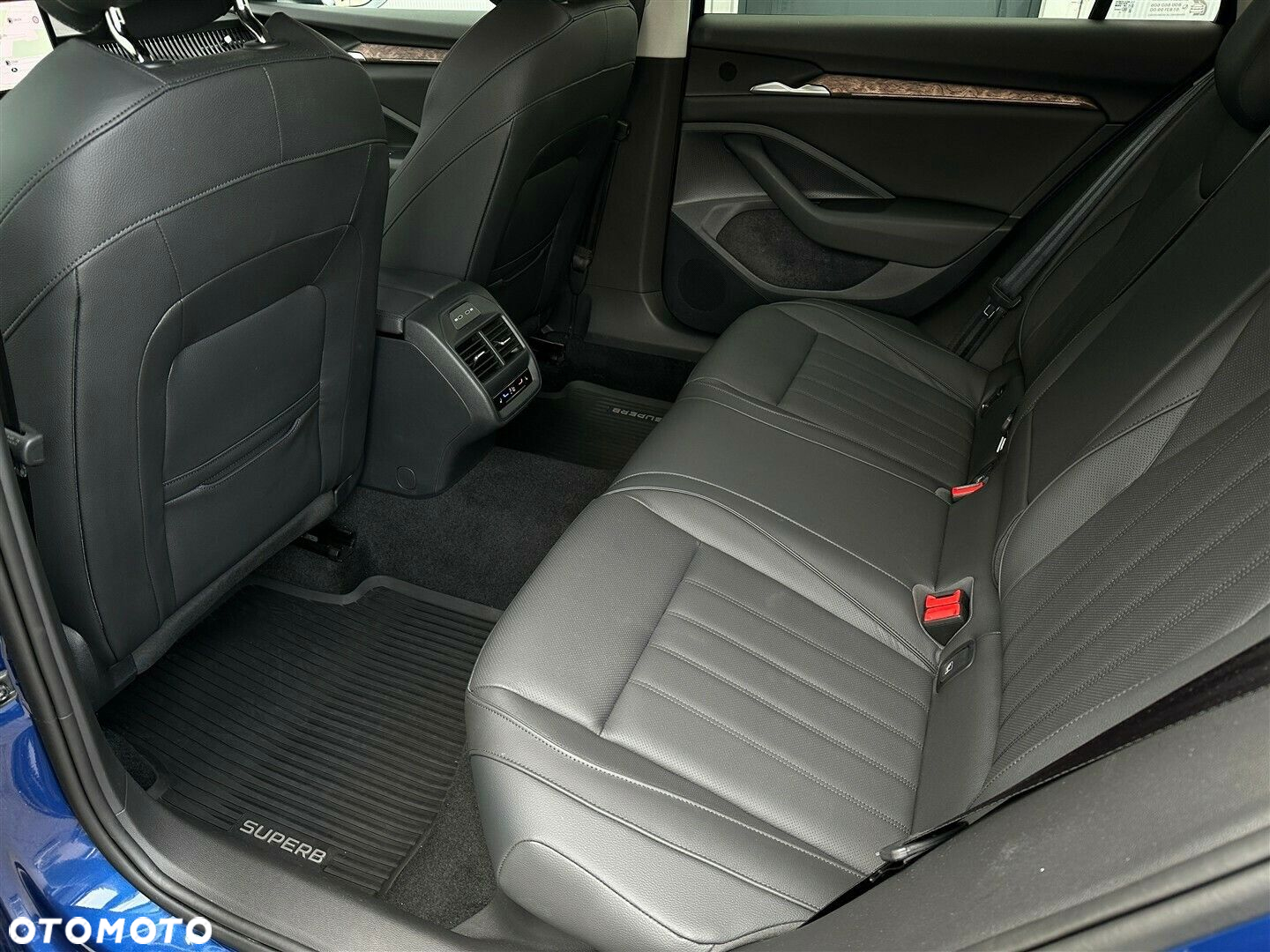 Skoda Superb 1.5 TSI L&K DSG - 12