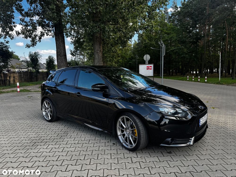 Ford Focus 2.0 EcoBoost ST-2 - 3