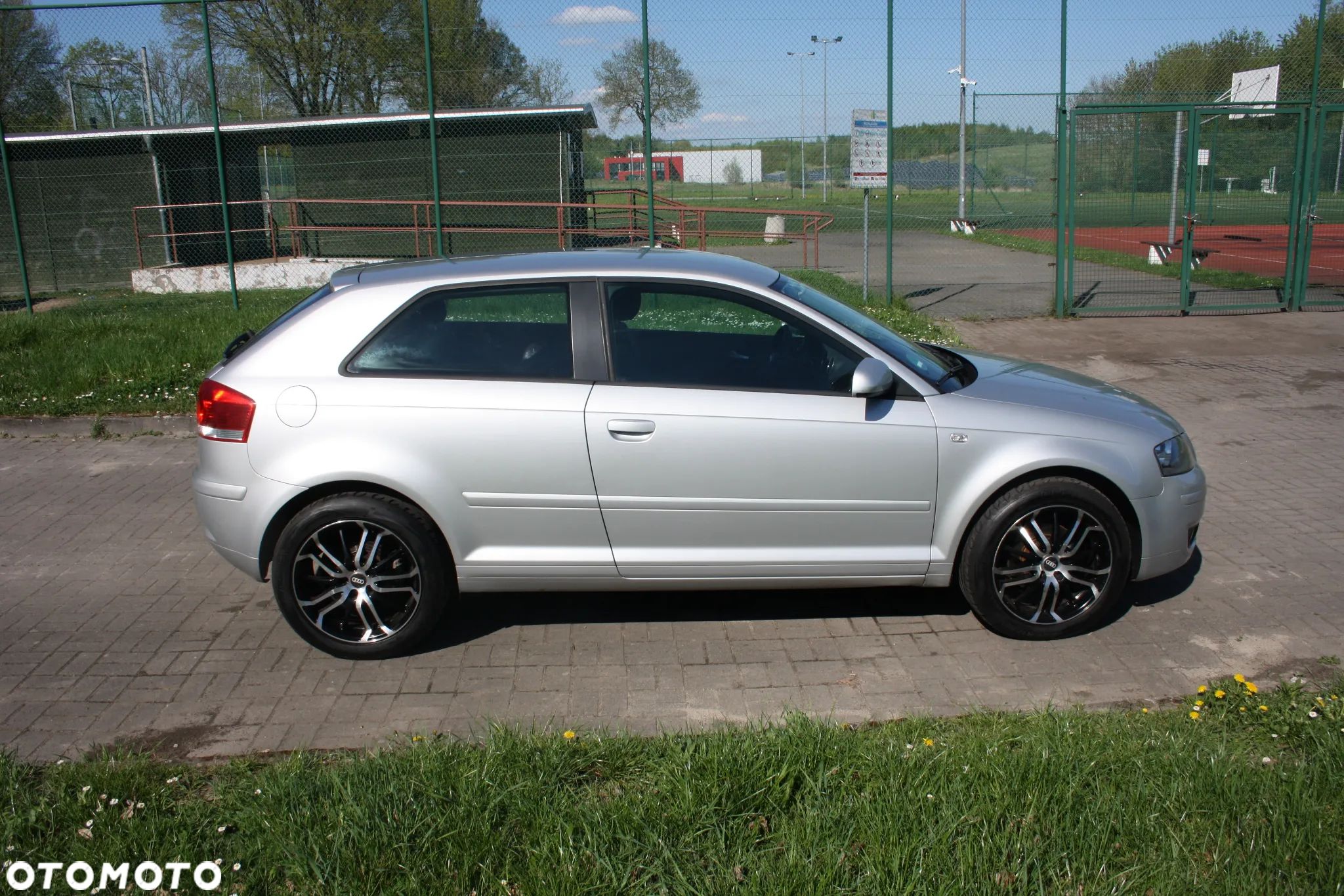 Audi A3 1.6 Attraction - 1
