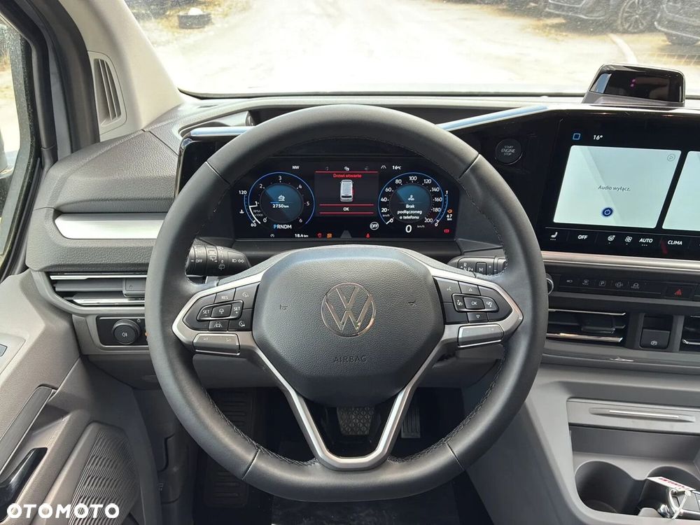 Volkswagen Caravelle - 22